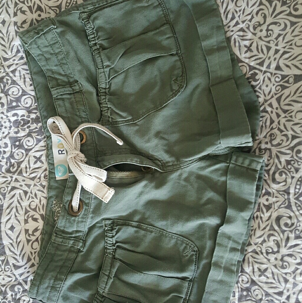 Roxy shorts